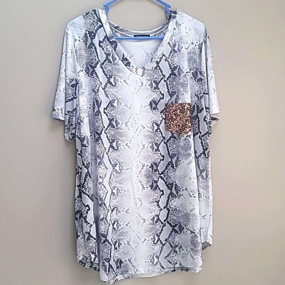 3x Heimish snake print with sequin V neck tee